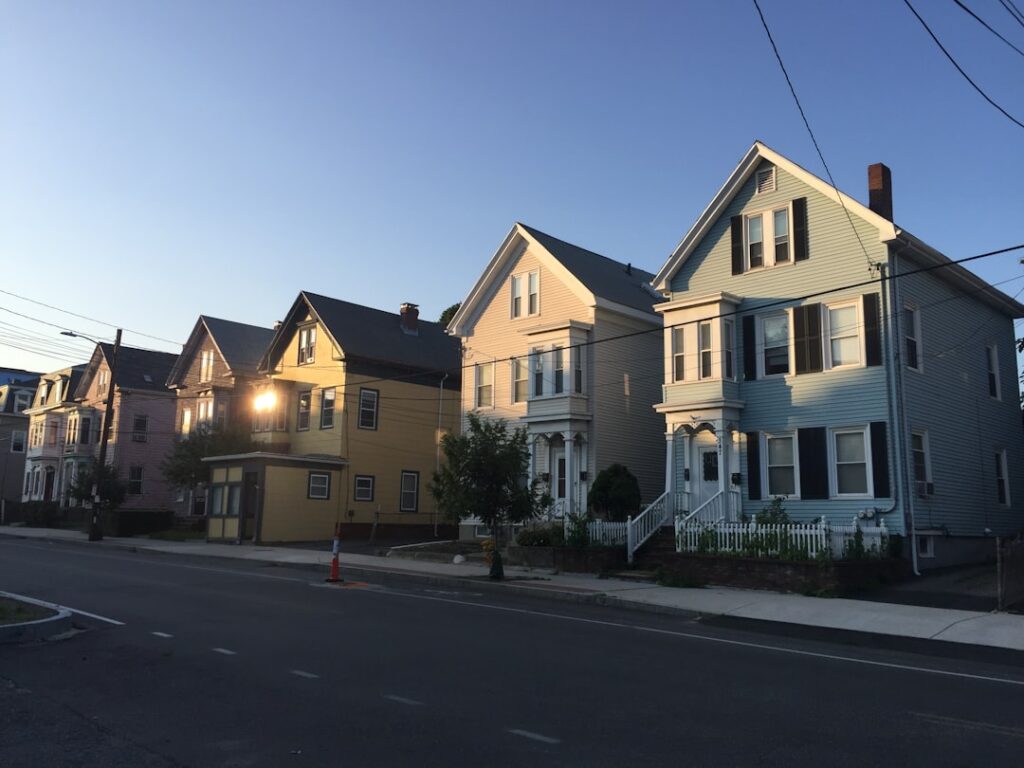 Selling a House in Graham Without a Realtor - Focus Estate Management