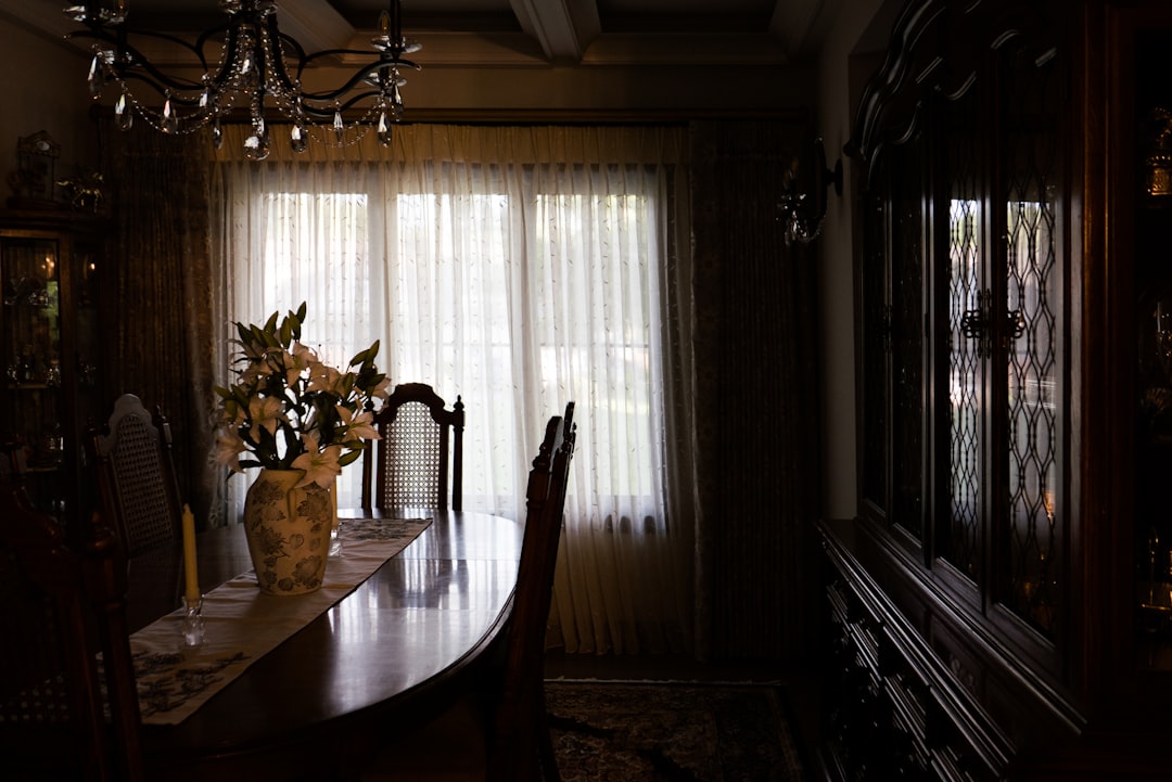 Divorce and Real Estate: Options for Graham Couples 2026
