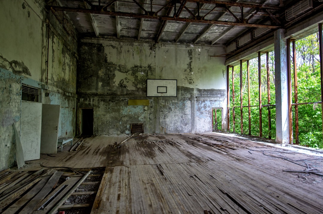 How to Sell a Fixer Upper Fast in Winlock 2026